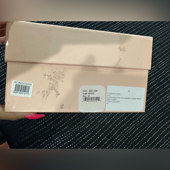 Mach & Mach Shoes - Picture 9 of 9